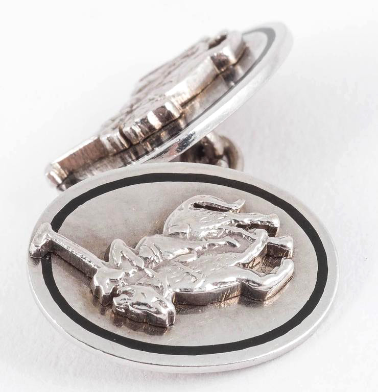 new-offerings-and-last-minute-gifts-chisholm-gallery-holiday-gift-guide-2016-2017 14 polomagazine.jpg