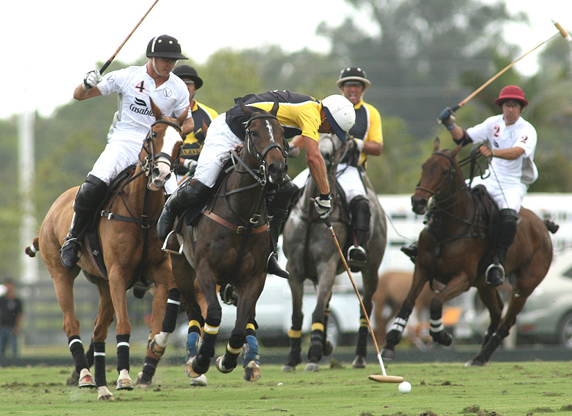 photosvilladellagocasablancafarawaypoloteampolomagazine 4